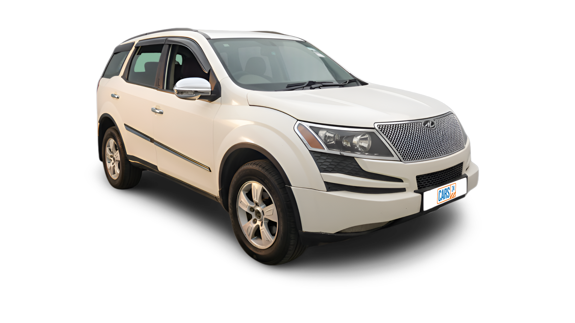 Mahindra XUV500-img